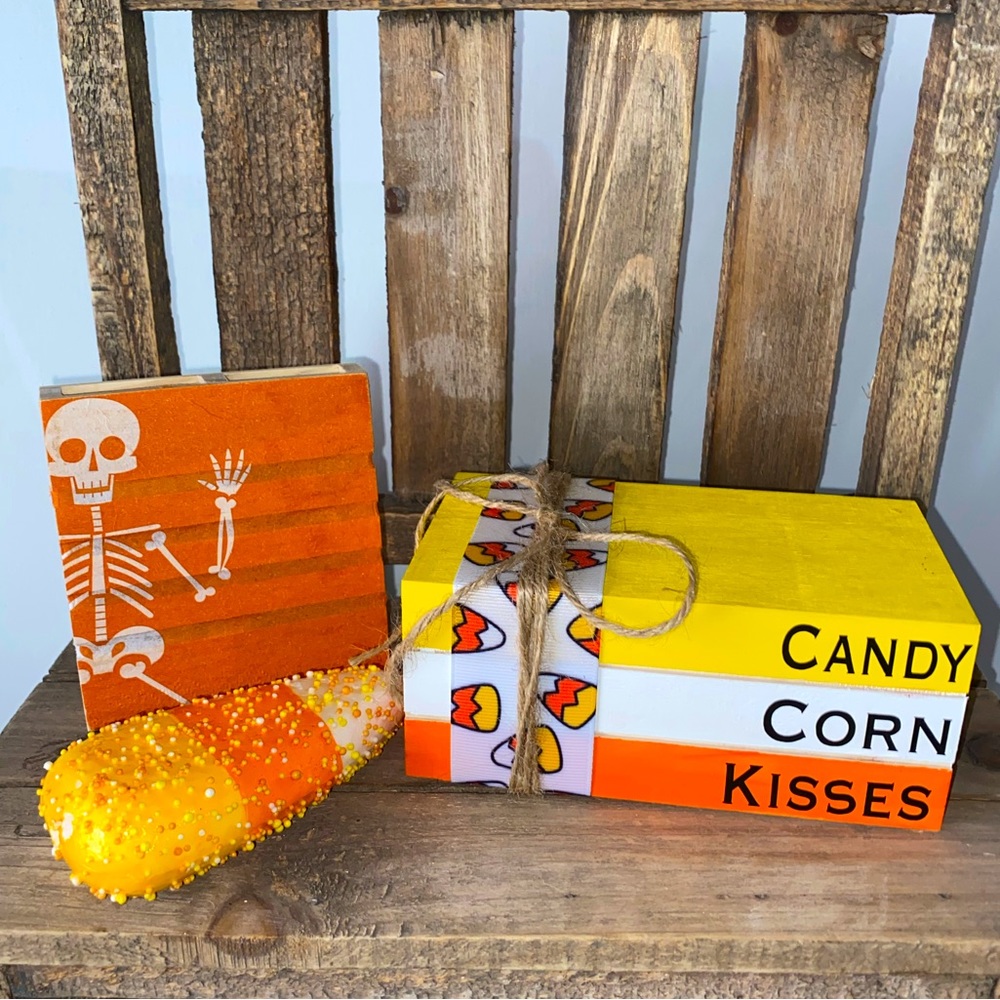 Halloween tiered tray mini book stack trio